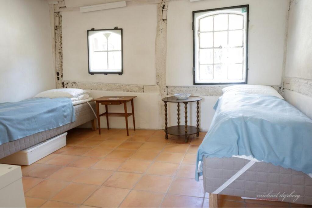 Ragnhilds Gard, Hostel Nyord Bagian luar foto